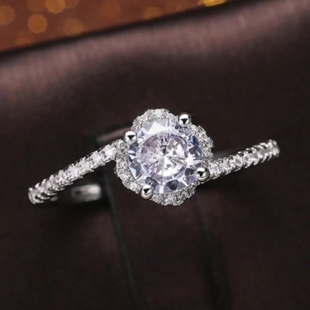 ❤️Beautiful CZ Diamond Twisted Macro Pave Silver Pure Flower Wedding Ring, K844